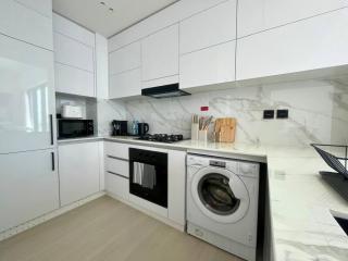 Relax In Style 1br Haven In Binghatti Venus! - 5