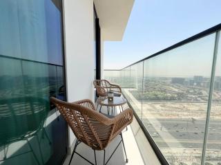 Relax In Style 1br Haven In Binghatti Venus! - 4