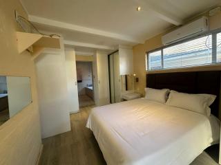 Cozy Calm Apartment with Pool - - 8