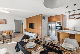 GRAND CENTRAL apartment with 3 bedrooms in Porec! - Poreč - 2