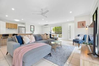 Chic 3-Bedroom Duplex, air-con, pet friendly - Buderim - 6