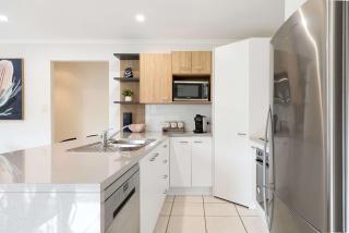 Chic 3-Bedroom Duplex, air-con, pet friendly - Buderim - 2
