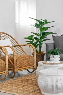 Coastal 3BR Beachside Haven, Pet-Friendly! - Buddina - 5
