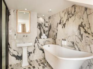 MERVEIL Signature - St Cyr II - Private Terrace - París - 3