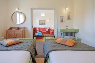 Agora Cityscape in Corfu Old Town - Agios Rokkos - 4