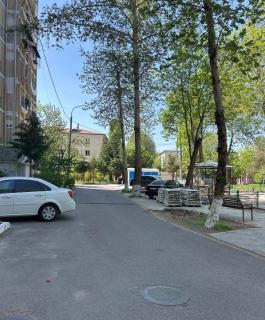 Spacious apartment near the old town - Qoraqamish - 0