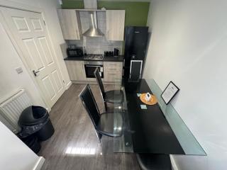 Modern holiday home - Greetland - 5
