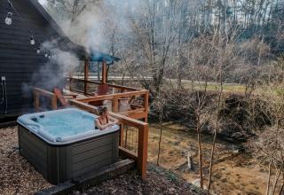 Hygge Hollow Cabin on Fightingtown Creek in Blue Ridge, GA - 6