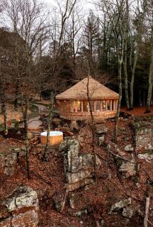 Amazing Hobbit House with Fire Pit and Barbecue in Rising Fawn, Georgia - Rising Fawn - 8
