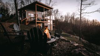 Unique Container with BBQ Ideal for Couples in Georgia - Rising Fawn - 2