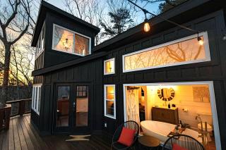 Breathtaking Tree House with Jacuzzi and Lofted Interior in Georgia - Rising Fawn - 9