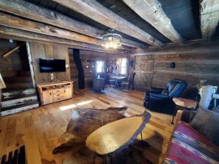 Renovated Cottage with Spa Surrounded by Beautiful Hiking Trails in Ohio - Uhrichsville - 7