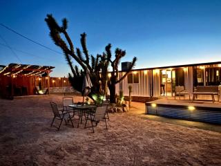 Stunning Vacation Rental with Foosball and Barbecue in Meadview, Arizona - Meadview - 9
