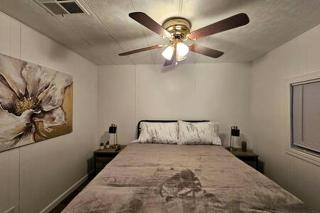 Stunning Vacation Rental with Foosball and Barbecue in Meadview, Arizona - Meadview - 2