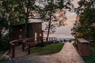 Luxurious Cabin with Jacuzzi and Breathtaking Views in Georgia - Rising Fawn - 8