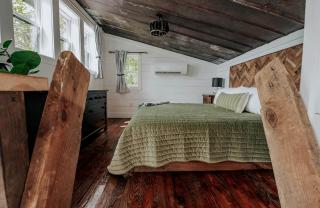 Luxurious Cabin with Jacuzzi and Breathtaking Views in Georgia - Rising Fawn - 3