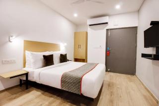 Relaxing Stay Near IGI Delhi Airport - Nuova Delhi - 1