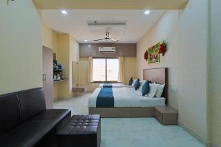 The Castle Crown - Hotel Lord Krishna Dham - 9