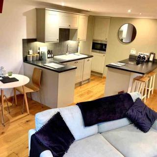 Cysgod Bach & Caban y Saer Cottages - 2