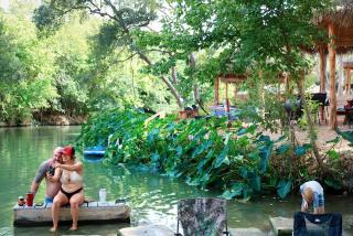 Wake and Glamp: Safari Tent Retreat for Water Sport Lovers in Cibolo, TX - Marion - 8