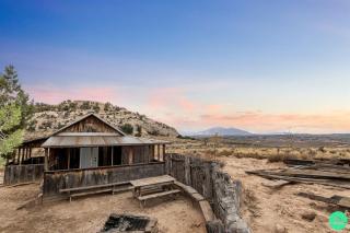 Rustic Secluded Cabin with Stunning Sights in Monticello, Utah - Monticello - 0