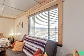 Rustic Secluded Cabin with Stunning Sights in Monticello, Utah - Monticello - 3