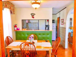 Lakefront Cabin Rental with Incredible Sunsets on Lake Wallenpaupack, Pennsylvania - Hawley - 1