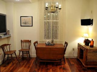 Spacious Cottage Rental with Creek Views near Harrisburg and Hershey, Pennsylvania - Middletown - 8