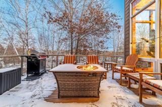 Enjoyable Secluded Cottage with Hot-tub in New Richmond, Wisconsin - Baldwin - 2