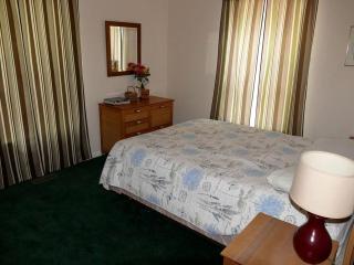 Lakefront Vacation Rental with Superb Views over Lake Wallenpaupack in Hawley, Pennsylvania - Hawley - 3
