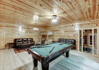 Luxury Glamping Cabin for Large Groups in Cleveland, Georgia - Clermont - 6