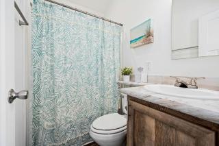 Bayfront Tiny Cabin Ideal for Water Activtiest in Rockport, Texas - Rockport - 4