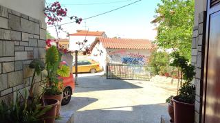 PRIVATE PARKING 2συν1 ΣΥΓΧΡΟΝΟ ΔΙΑΜΕΡΙΣΜΑ - Thessaloniki - 8