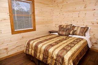 Pretty Cabin with Hot-tub in Herod, Illinois - - 9