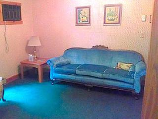 Family-Friendly Vacation Rental on a Beautiful Country Farm near Omaha, Nebraska - - 6