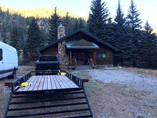 Enchanting and Secluded Log Cabin Rental in Red River, New Mexico - Red River - 5