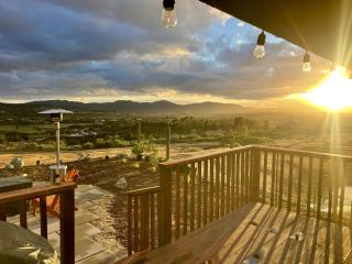 Cozy Camper with Fire Pit and Beautiful Sunsets in California - Temecula - 3