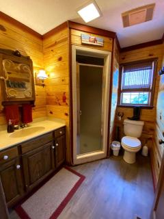 Cozy Cabin Rental and Cowboy Experience at a Tennessee Dude Ranch - Dunlap - 3