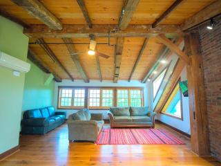 Bright and Spacious Vacation Rental near Catoctin Mountain Park, Maryland - Sabillasville - 6