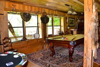 Beautiful Lodge Rental for Groups near Hanging Rock State Park, North Carolina - - 5
