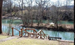 Charming Family-Friendly Cabin Rental by Guadalupe River near New Braunfels, Texas - Canyon Lake - 2
