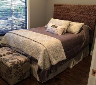 Beautifully Furnished County Cottage Rental for a Vacation in Weatherford, Texas - - 7