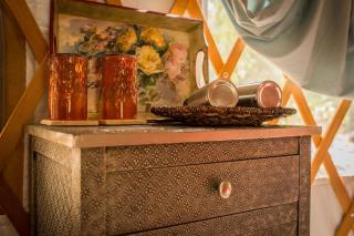 Elegant Yurt Tucked Beneath Oak Trees on Southern California Ranch - Cayucos - 1