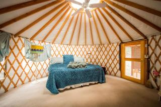 Tranquil Yurt Rental for Two with Soothing Interior on Ranch near San Luis Obispo - Cayucos - 0
