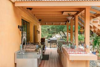 Tranquil Yurt Rental for Two with Soothing Interior on Ranch near San Luis Obispo - Cayucos - 8