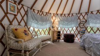Cozy Romantic Yurt Rental in Woodlands near California Beach Town of Cayucos - Cayucos - 5