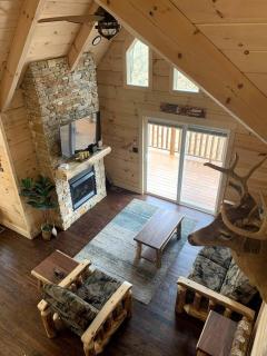Charming Cabin with Hot-tub and Stunning Views in Campbellsville, Kentucky - Campbellsville - 1