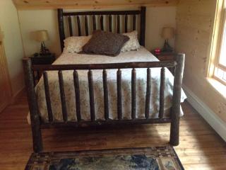 Cozy Log Cabin Rental near Lake George in Chestertown, New York - Chestertown - 6