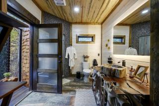 Gorgeous Tree House with Hot-tub in Broken Bow, Oklahoma - Broken Bow - 3