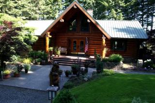 Lovely Fishing-Themed Room Rental with Mount St. Helens Views, Washington - Battle Ground - 1